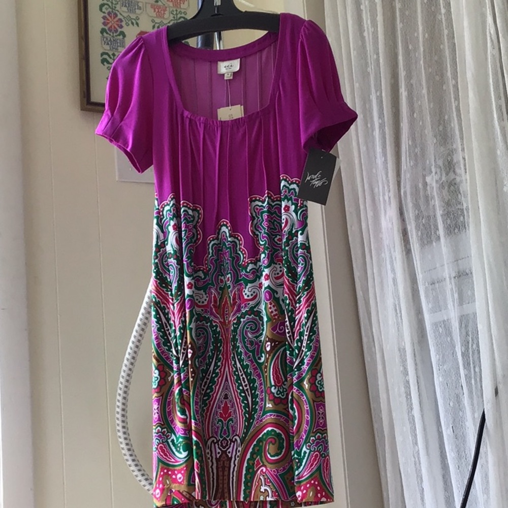 ECI Pink & Lilac Paisley Dress NWT Lord & Taylor 8 - Picture 3 of 14